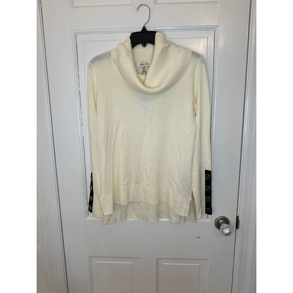 Melissa Paige Cream Sweater with Black‎ Button Sleeve Detail size M NWT